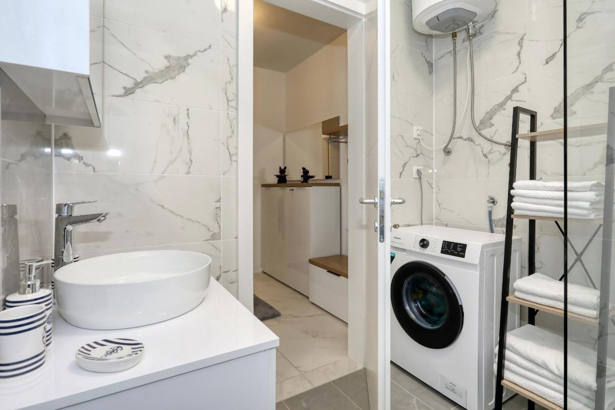 Apartment Relex With Pool & Jacuzzi Privlaka  Zewnętrze zdjęcie